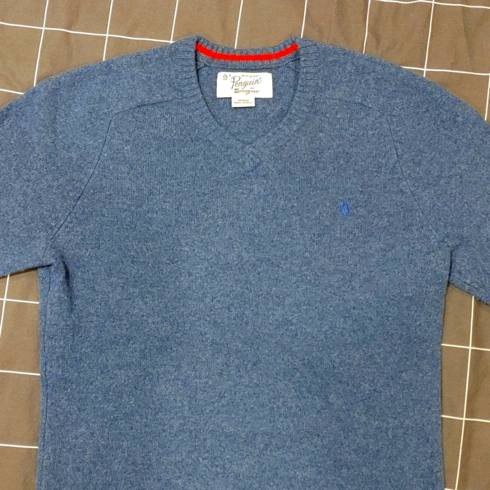 Penguin 100% wool v neck sweater